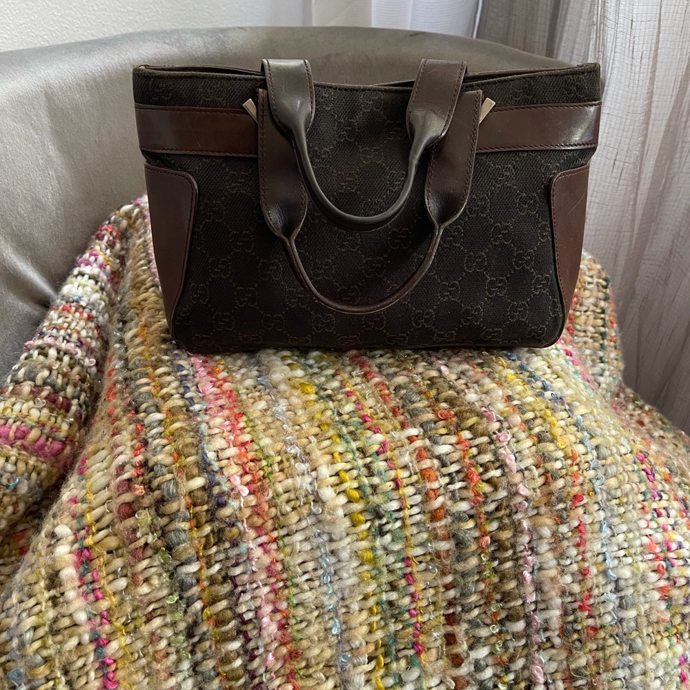 Gucci Handbag | Size: SM| Brown| Used| Excellent Condition